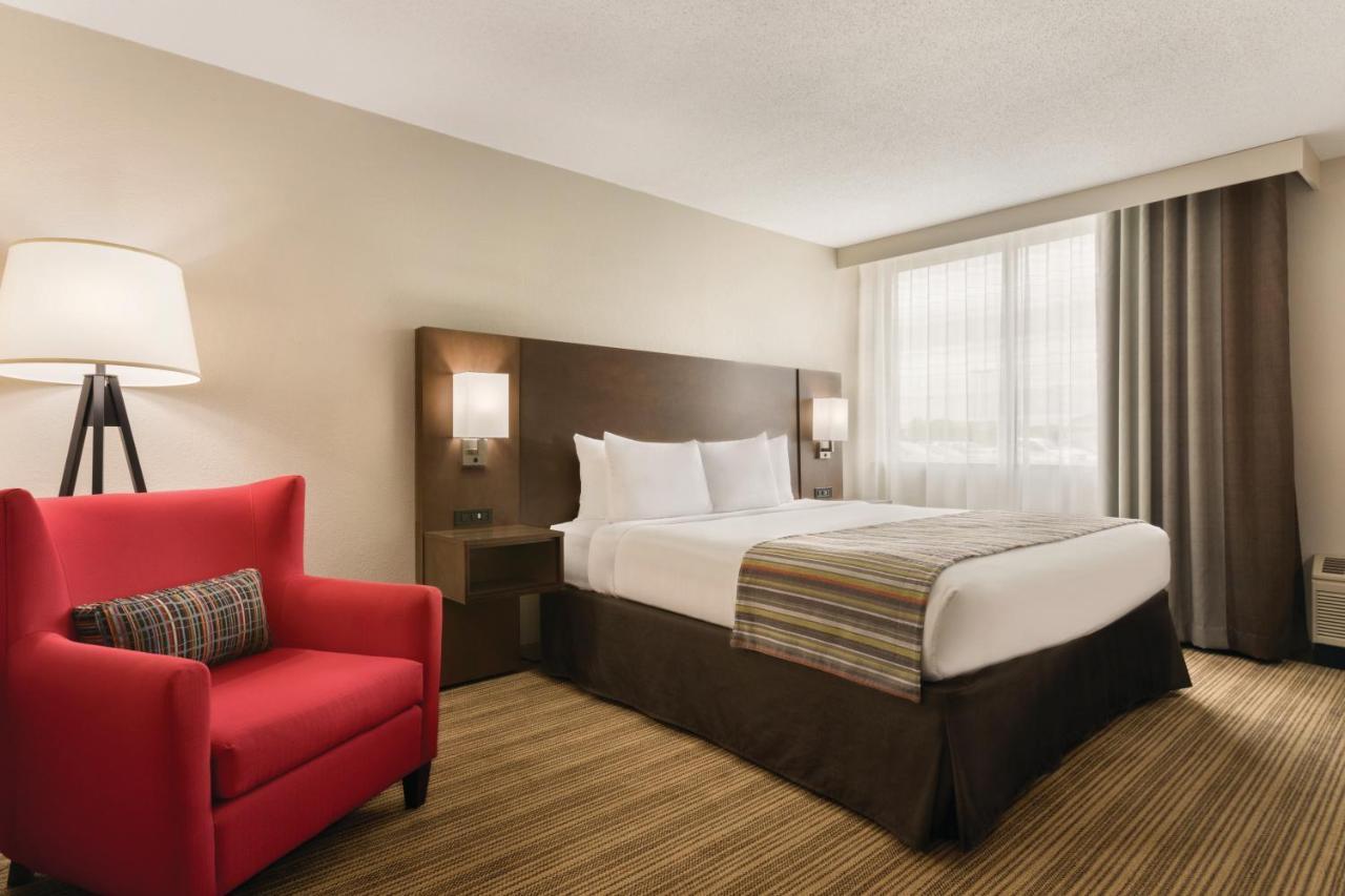 Country Inn & Suites By Radisson, Fergus Falls, Mn Eksteriør billede